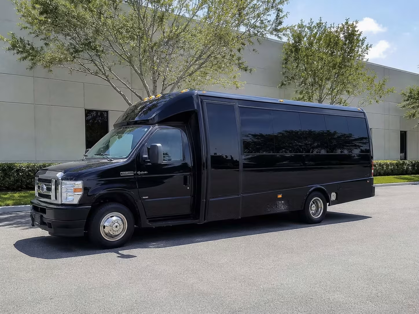 bus rentals for temecula proms homecomings