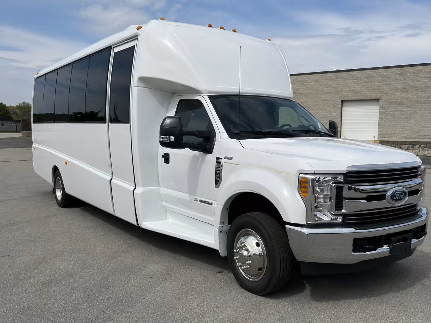 temecula school trip bus rentals